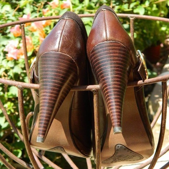 Naughty Monkey Brown Leather Shoe Boots w/Studs ,Size 7 w/box , EUC - Picture 7 of 14